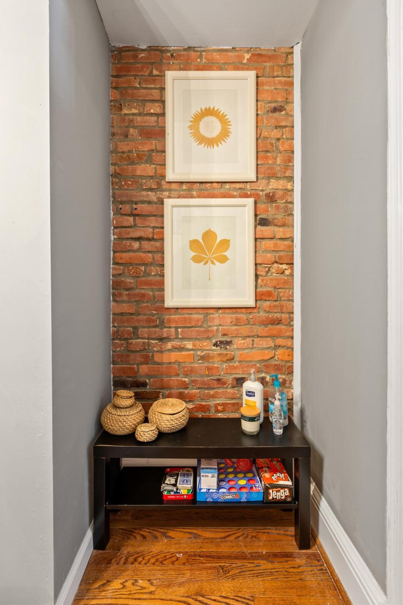 Pristine Townhouse With Rooftop Deck Near Canton! Baltimore Buitenkant foto