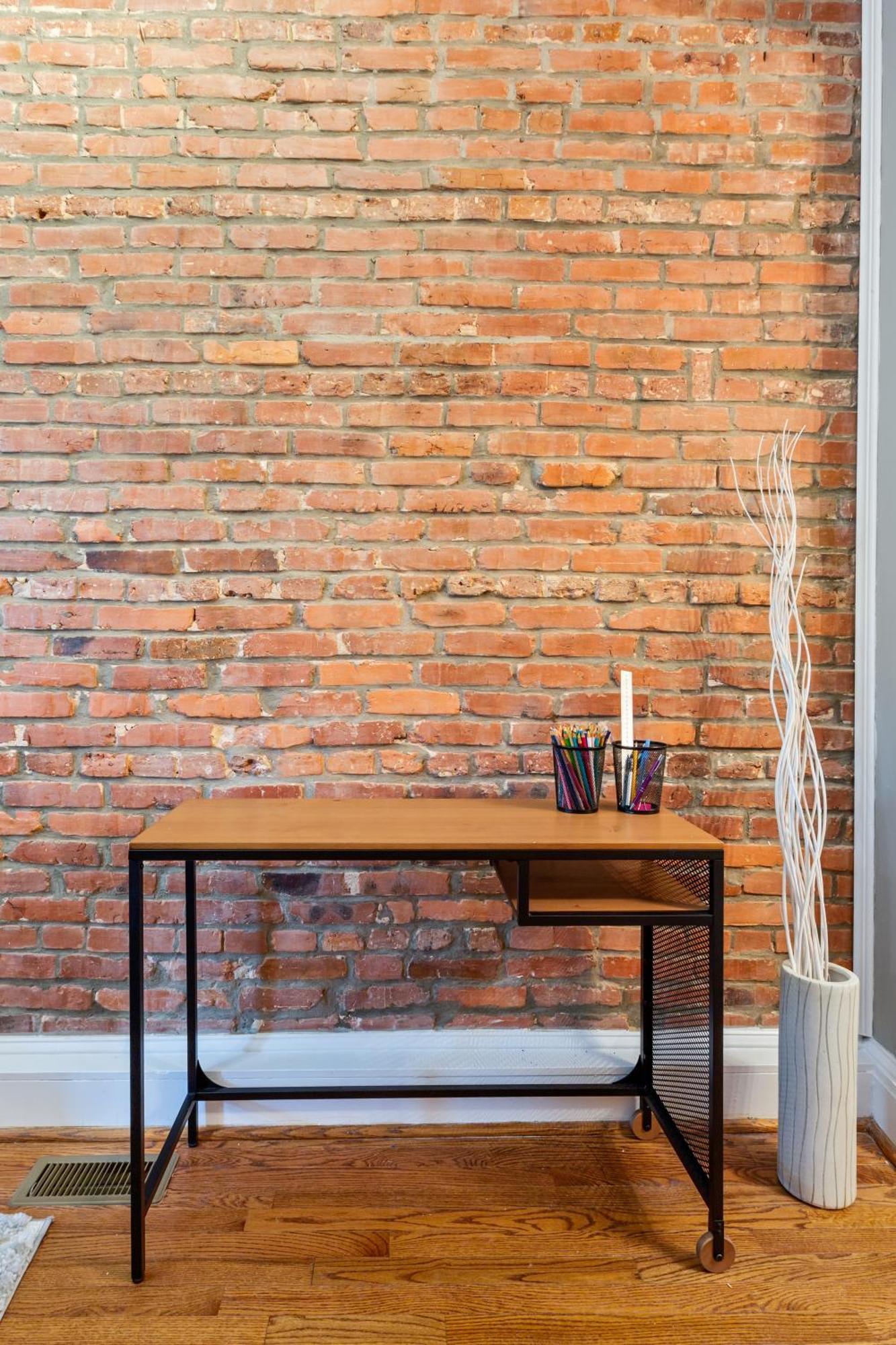 Pristine Townhouse With Rooftop Deck Near Canton! Baltimore Buitenkant foto